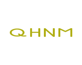 QHNM 第25类服装鞋帽商标图样