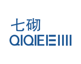 七砌 QIQIEIEIIII 第25类服装鞋帽商标图样
