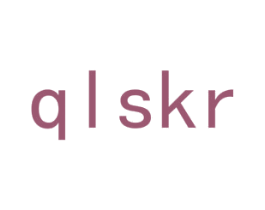 QLSKR 第25类服装鞋帽商标图样