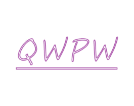 QWPW 第25类服装鞋帽商标图样