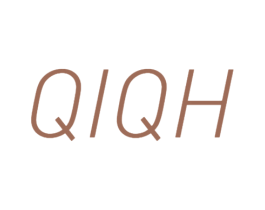 QIQH 第25类服装鞋帽商标图样